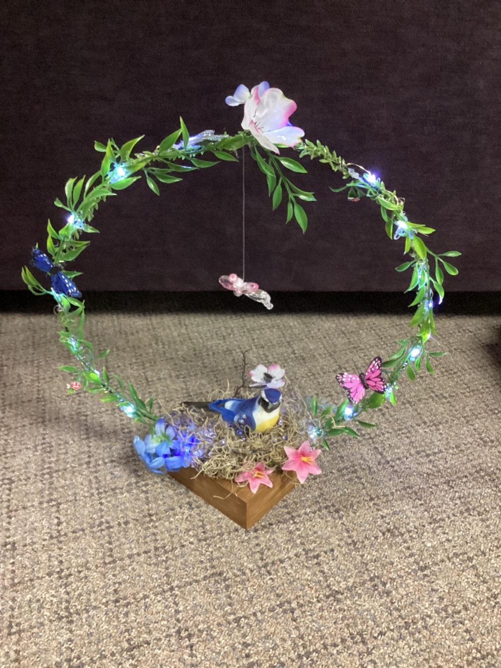 Handcrafted Floral LED Butterfly Blue Bird Hoop Table Decor NEW